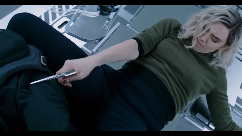 Vanessa Huppenkothen legs