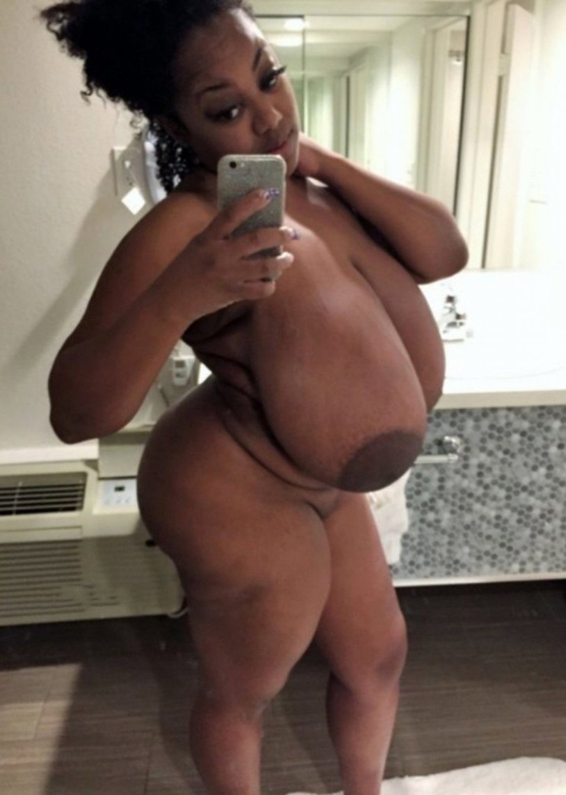 Poetri Poetry Travis Tits