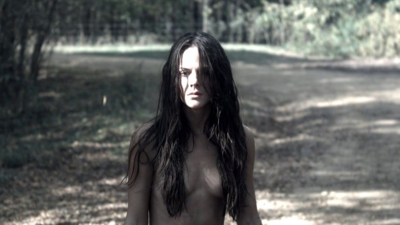 Actress Sarah Butler Naked