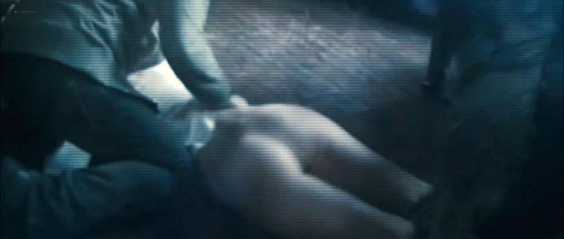 Sarah Butler rub on the ass