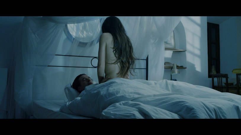 I spit on your graves (2010) nudity