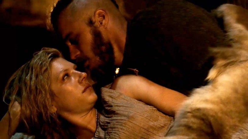 Anne Hathaway Naked in the film Love and other medicines