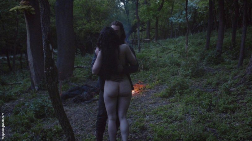 Murphy, Charlie (actress) Naked