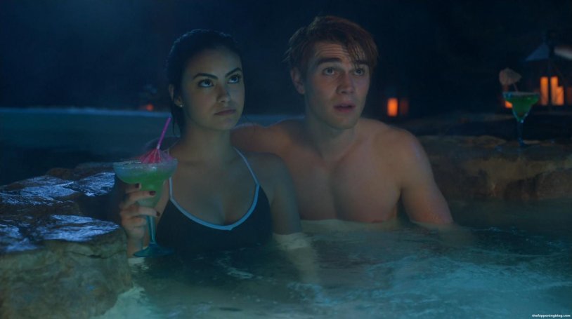 Veronika Riverdale Jacuzzi