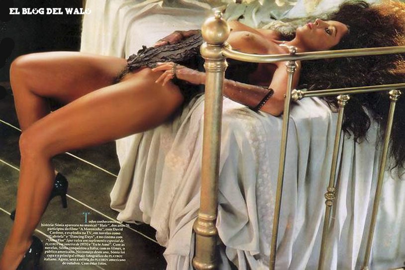 Naked Caroline Laurence in the film