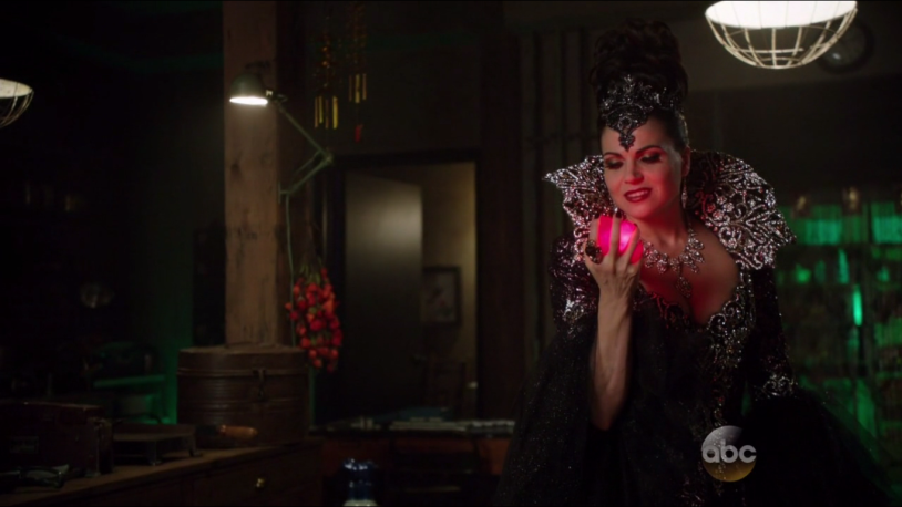Regina Mills Evil Queen with her heart