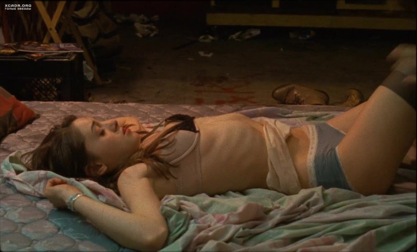 Natalia Dyer in underwear