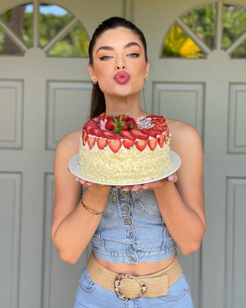 Nadia Ferreira is growth