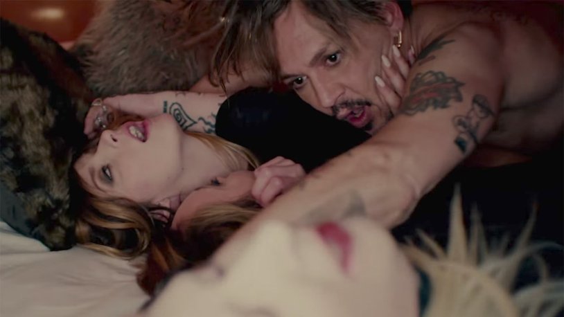 Johnny Depp bed scenes