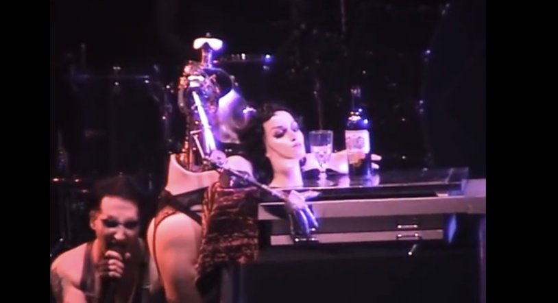 Marilyn Manson 2004 - Burlesque Grotesque Tour (2003-04)