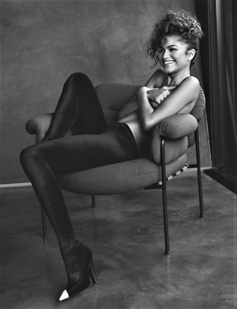 Zendaya Coleman naked fakes