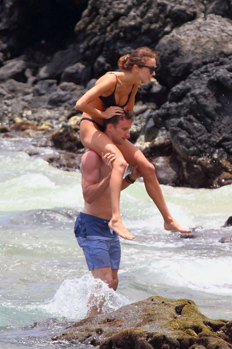 Unusual girls Fashion Instagram