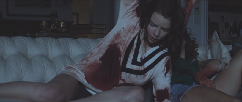 Anya Taylor-joy spit her chest