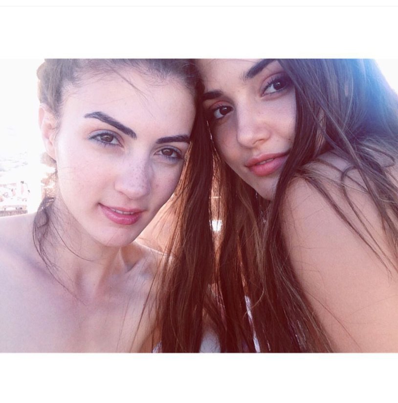 Burdju Ozberk Hande Erçel