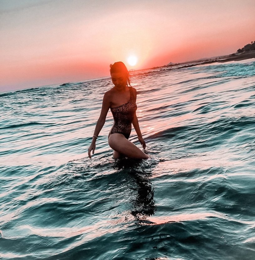 HANDE ERCHEL INSTYLE 2020