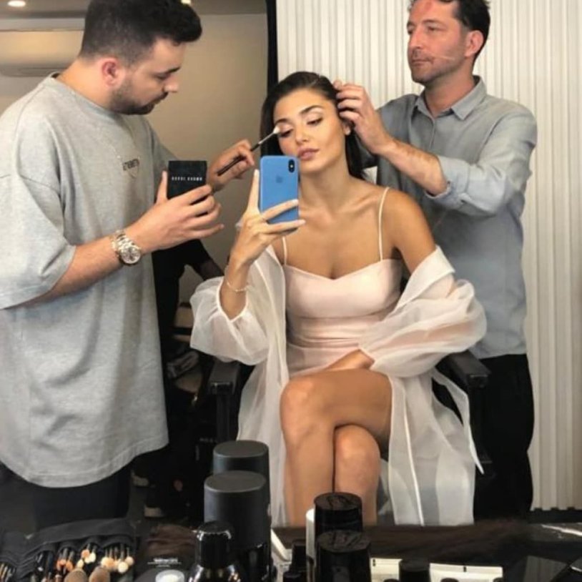 Hande Erchel XXXXXXXXX