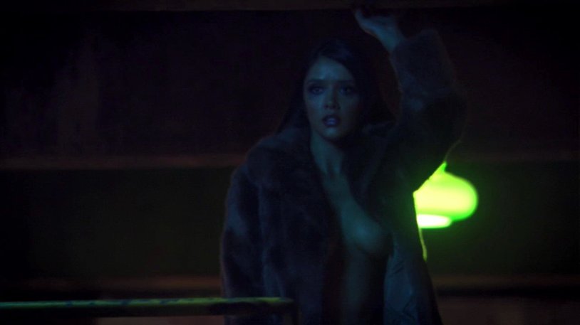 Naked daughter Latinka photo/