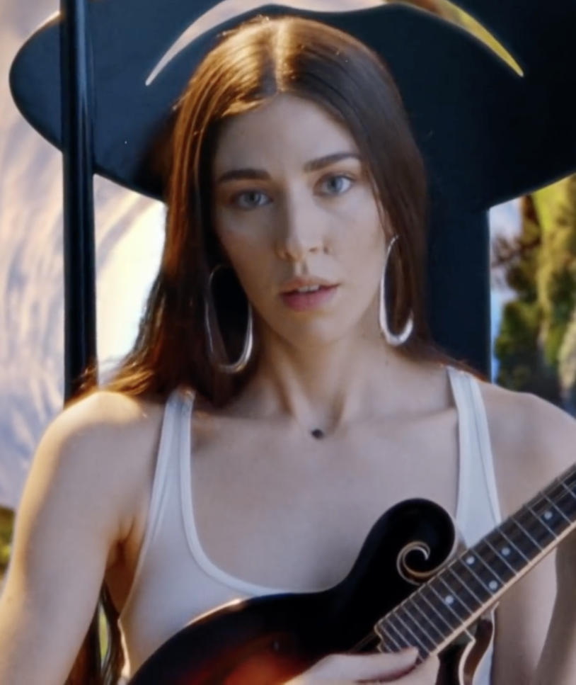 Caroline Polachek with her husband