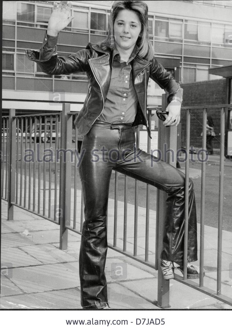 Suzi Quatro in the skin
