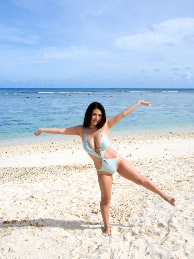 Nonami takizawa naked belly