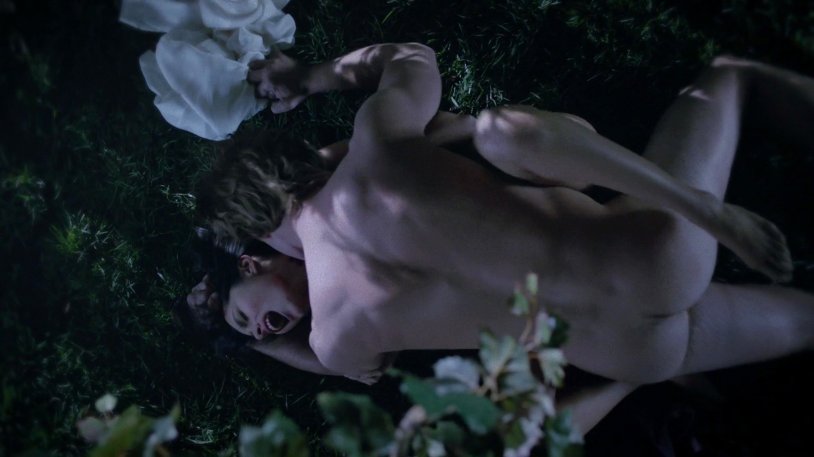 Bill Scarsgard Naked in the film