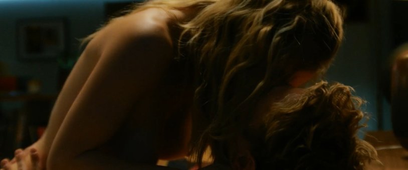 Natasha Liu Bordiczo hot