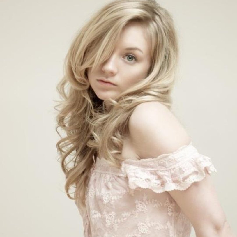 Emily Kinny Walking Dead