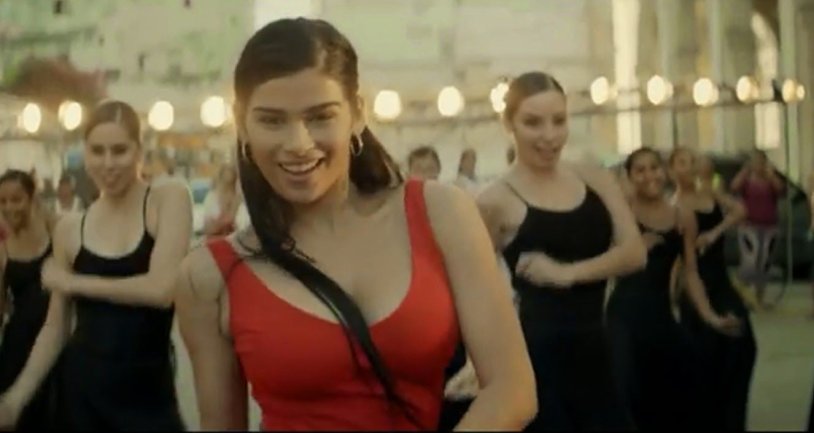 Bailando ANA KARLA SUAREZ LIMA