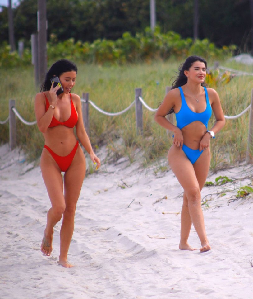 Anna Karl Suarez Bikini