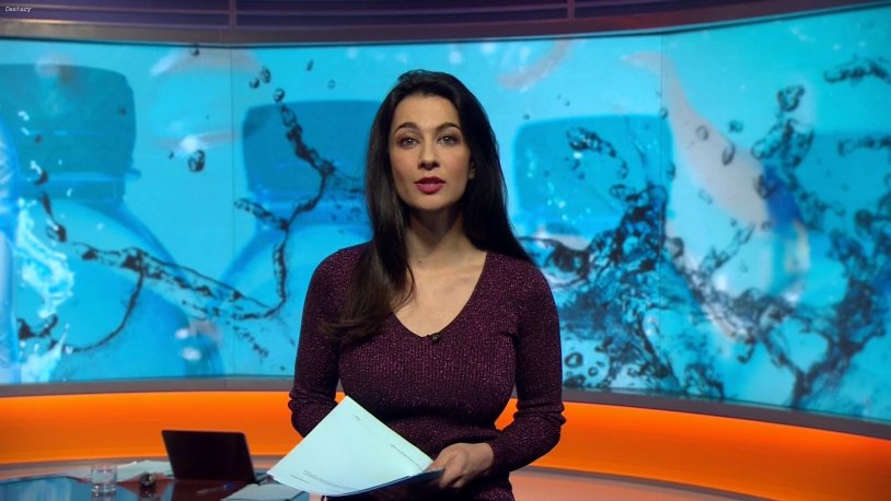 Leading BBC World News