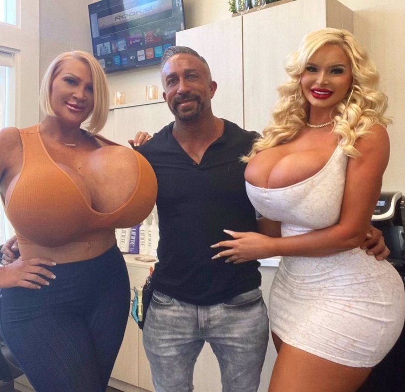 Allegra Cole @allegracoleworld