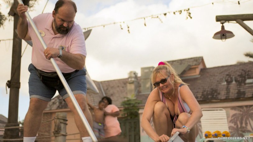 Kirste Dunst Becomping a God in Central Florida Nude