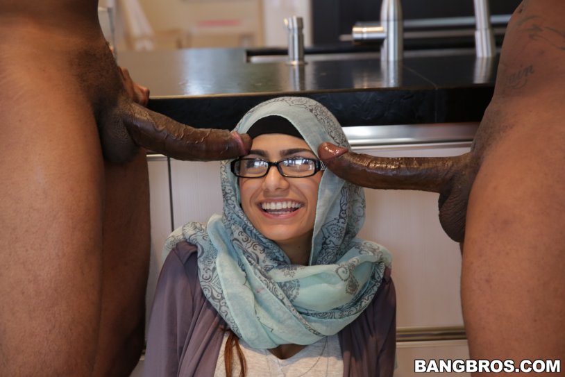Naked Muslims Mia Khalifa