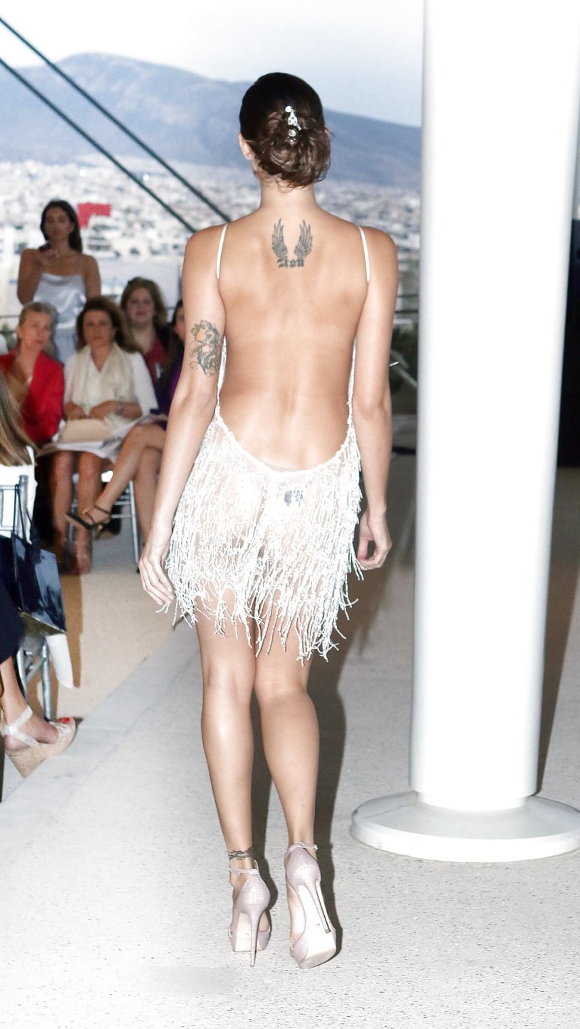 Transparent sandals Kim Kardashian