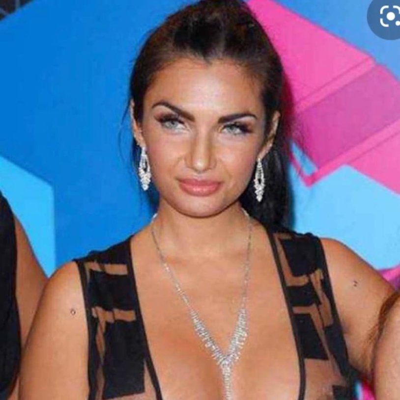 Elettra Lamborghini photo