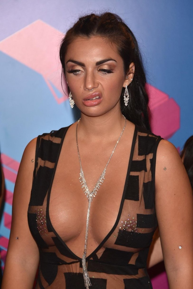 Elettra lamborghini singer