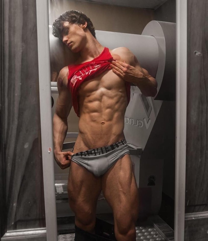 Dubnitskiy_david Alena