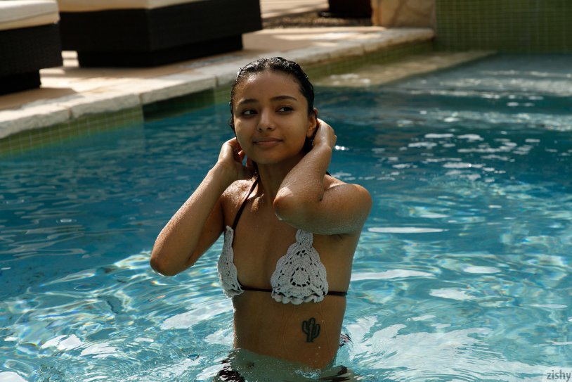 Renee Macias Zishy 18