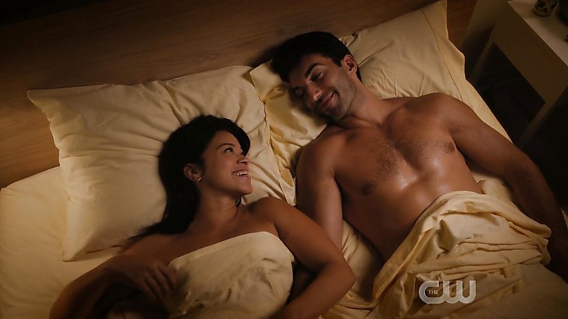Justin Baldoni is naked