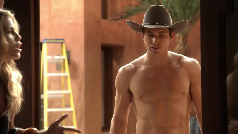 Justin Baldoni is naked