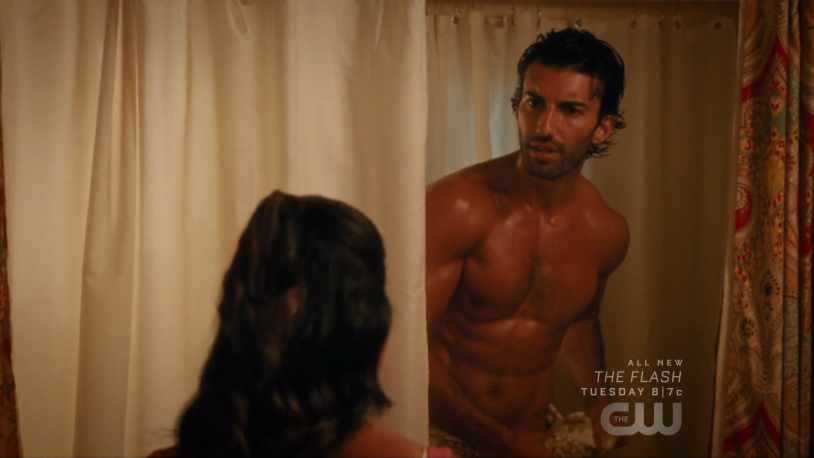 Justin Baldoni is naked