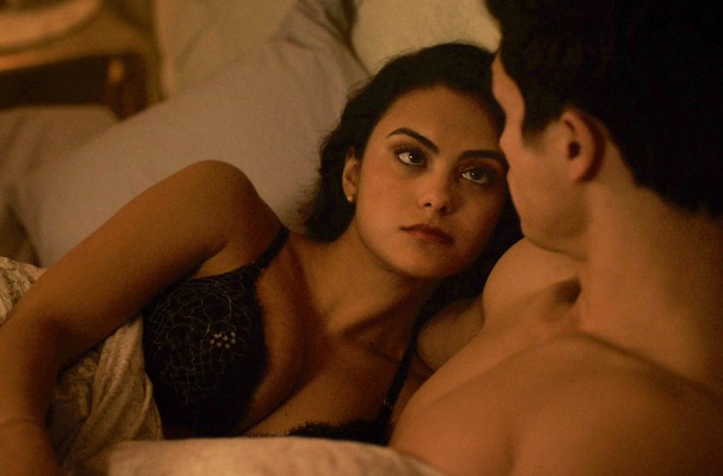 Riverdale Veronika Lodge kiss