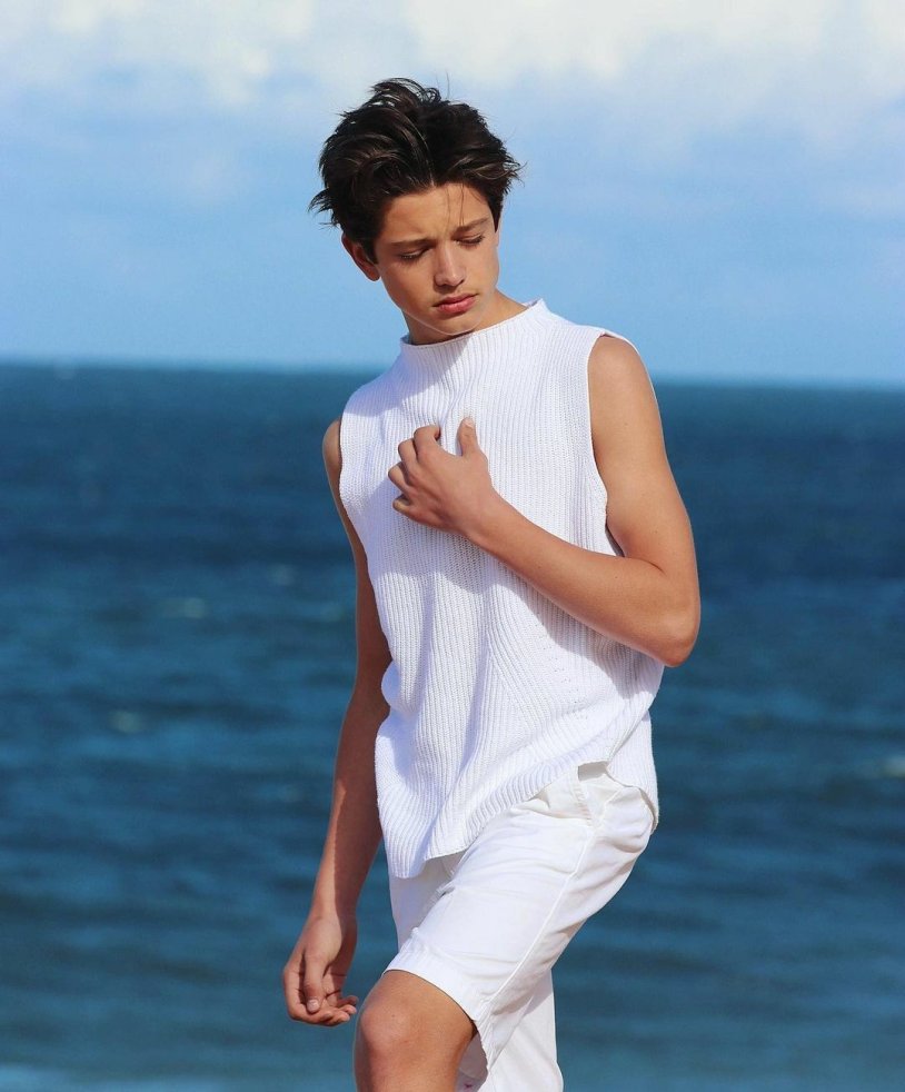 Alex Ruygrok 2018 in shorts