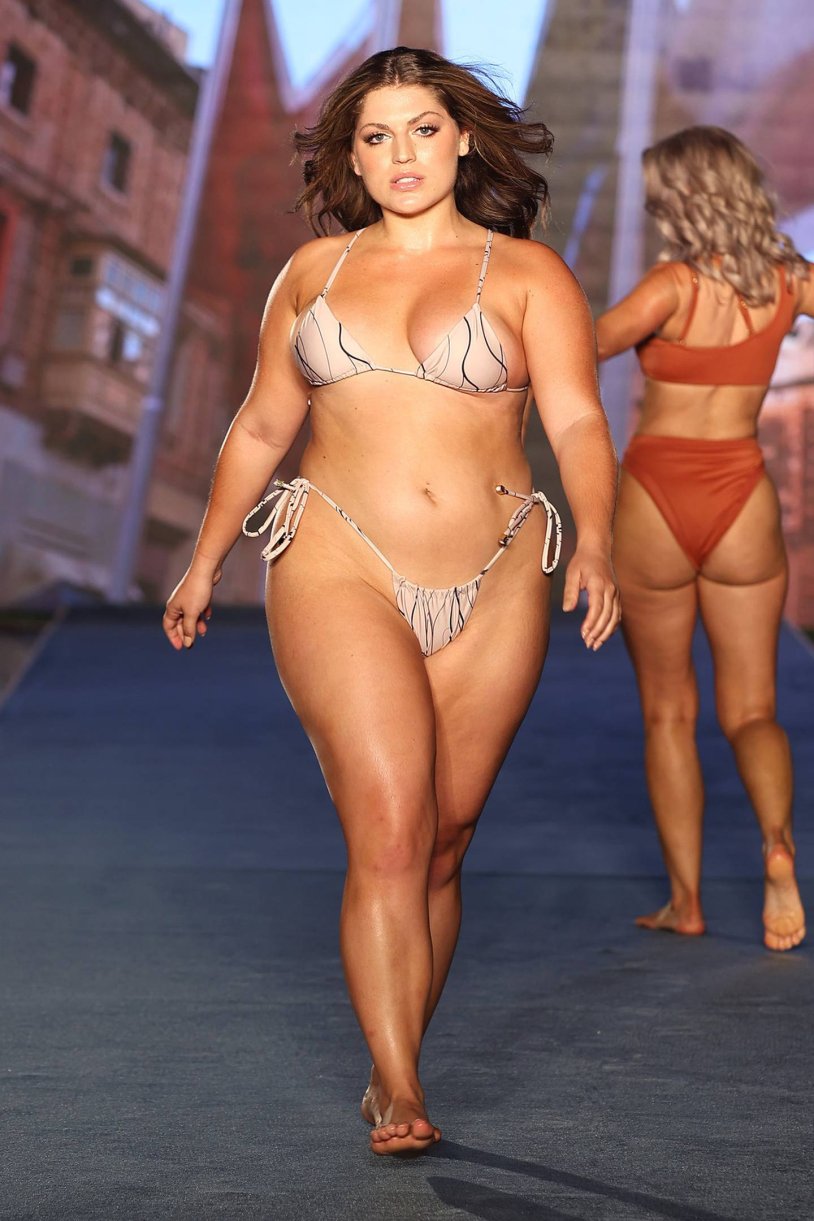 Punny batteries show