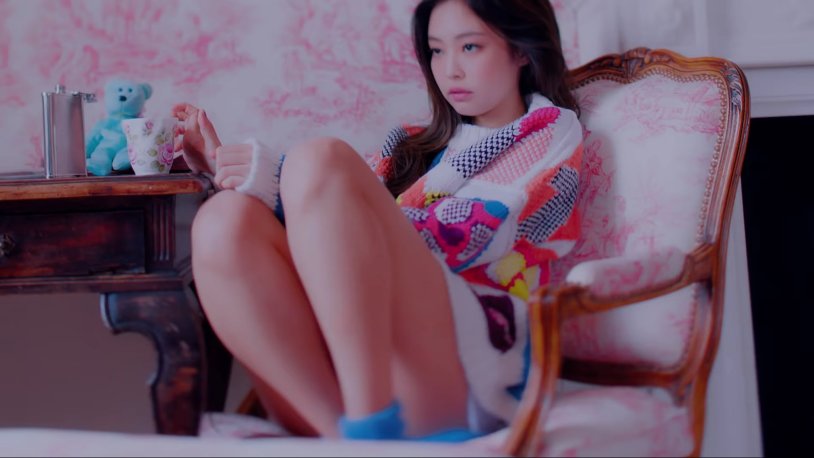 Jennie solo