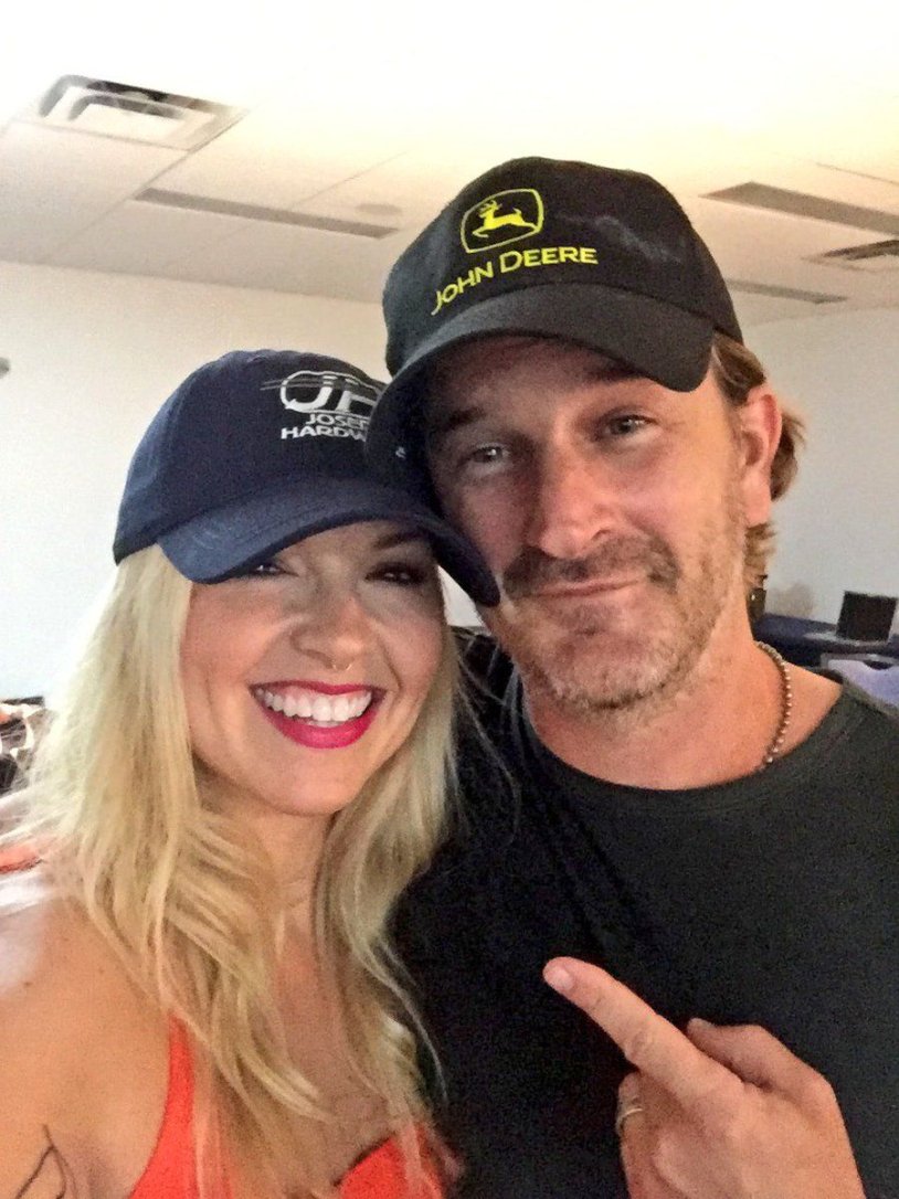 Kim Rhodes and Brian Bakmmer together