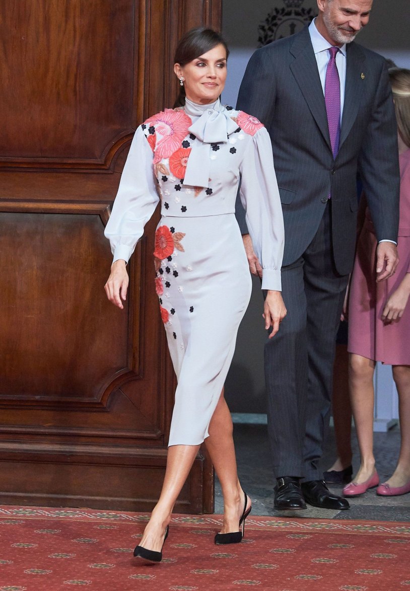 Flytia Queen of Spain Feet