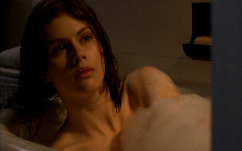 Alexandra Daddario Nude