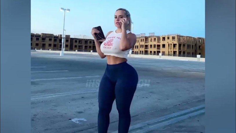 Misspetzak from Flybaybae