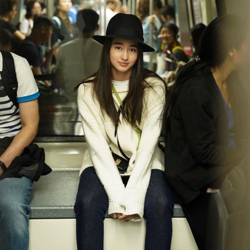 Picture of a real naked Christmas tree